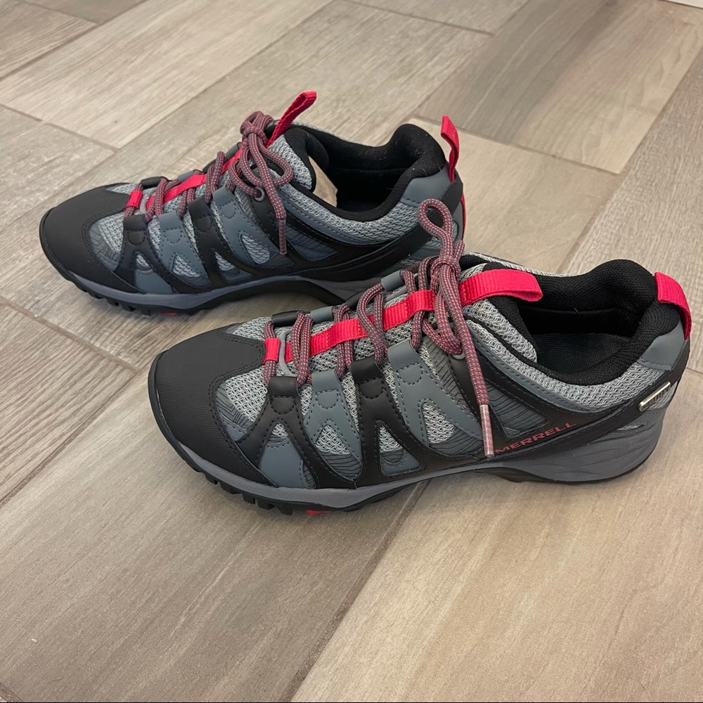 Merrell Women's Gray and Pink Trail Sneakers